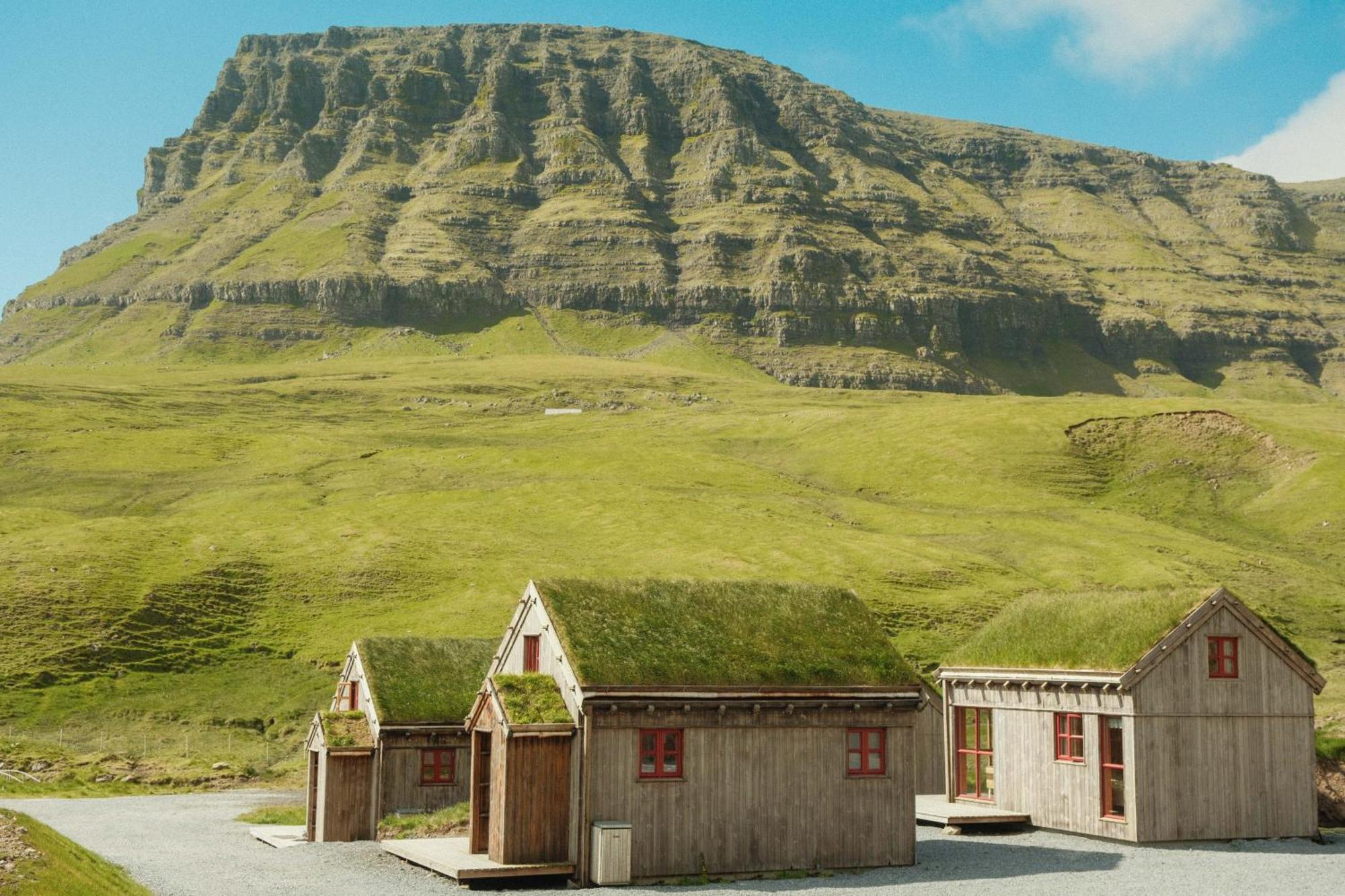 Múlafossur Cottage No 1 by Famous Waterfall in Gásadalur Exterior foto